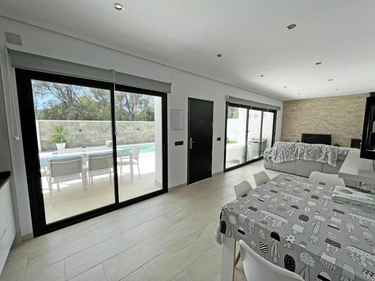 Bambu Sup - Casa Rural En Vejer Con Piscina Privada เวเฮร์ เด ลา ฟรอนเตรา ภายนอก รูปภาพ